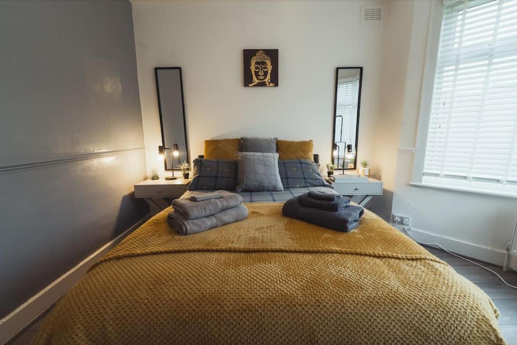 Apartamento 1 Bed - Wifi - Pet Friendly - Harrow Exterior foto